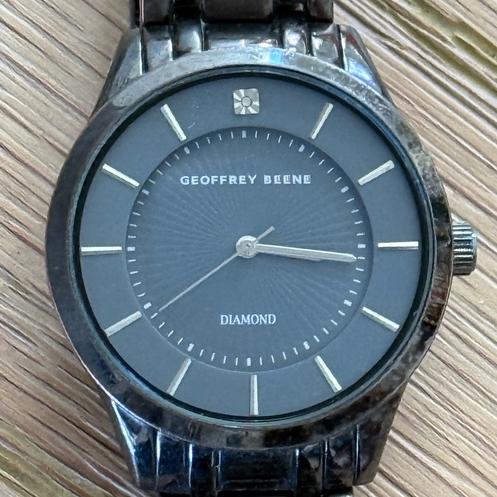 Geoffrey Beene Men's Slim Classic Diamond Dial Bracelet Watch